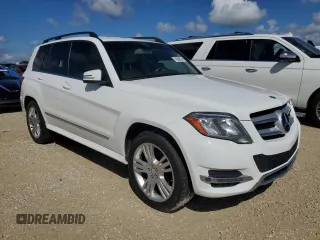 2014 Mercedes-Benz GLK 350 with VIN WDCGG5HB3EG239824, listed as a Copart auction lot 74069524 with 60,217 mi miles and Salvage Title. Bid and sale history available at DreamBid. Image 4.