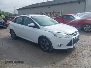 2014 Ford Focus SE with VIN 1FADP3F29EL353274, listed as a IAAI auction lot 42114579 with 140,937 mi miles and . Bid and sale history available at carsss.com. Image 1.