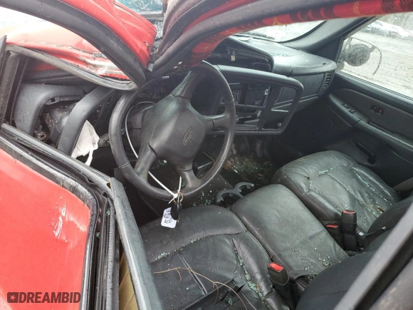 2001 Chevrolet Silverado 1500 LS with VIN 1GCEK14T81Z228982, listed as a Copart auction lot 84269344 with 0 mi miles and Salvage Title. Bid and sale history available at carsss.com. Image 8.