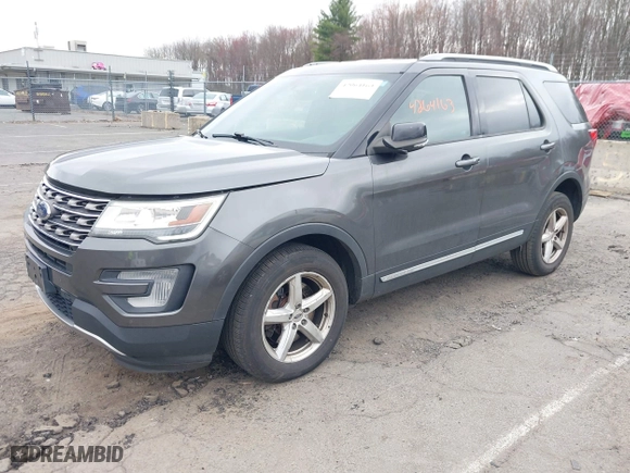 2017 Ford Explorer XLT with VIN 1FM5K8DH1HGC43863, listed as a IAAI auction lot 42064163 with 149,062 mi miles. Bid and sale history available at carsss.com. Image 17.
