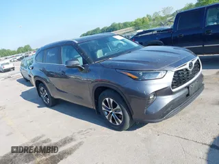 2023 Toyota Highlander L with VIN 5TDKDRBH9PS043442, listed as a IAAI auction lot 42371164 with 13,396 mi miles and . Bid and sale history available at DreamBid. Image 1.