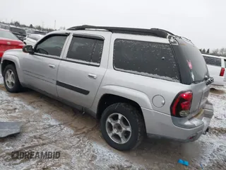 2004 Chevrolet TrailBlazer EXT LS with VIN 1GNET16S346226037, listed as a IAAI auction lot 41565416 with 193,534 mi miles. Bid and sale history available at carsss.com. Image 3.