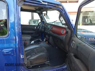 2020 Jeep Wrangler Unlimited Rubicon z VIN 1C4HJXFG1LW234257, wystawiony jako IAAI lot #42269173 z przebiegiem 44 335 mil mil oraz . Historia ofert i sprzedaży dostępna na DreamBid. Obrazek 5.
