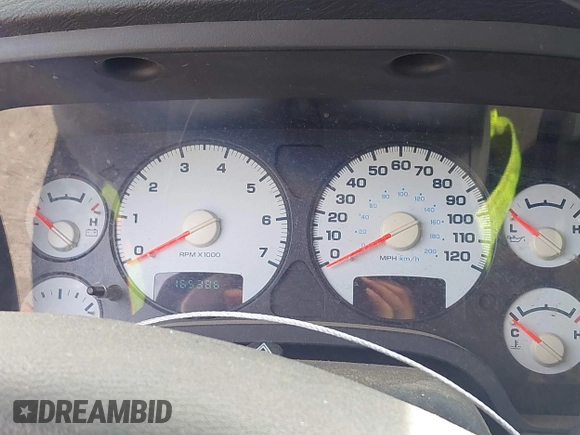 2005 Dodge 1500 ST with VIN 1D7HU18N75S328594, listed as a IAAI auction lot 42255078 with 165,386 mi miles and . Bid and sale history available at DreamBid. Image 7.