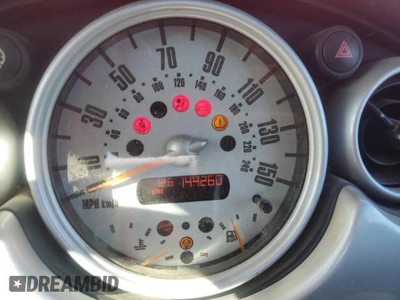 2002 MINI Hardtop with VIN WMWRC33492TC36548, listed as a Copart auction lot 46743455 with 144,260 mi miles and Clean Title. Bid and sale history available at DreamBid. Image 9.