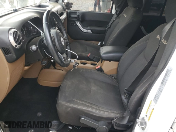 2016 Jeep Wrangler Unlimited Sahara with VIN 1C4BJWEG6GL215468, listed as a Copart auction lot 55512935 with 155,030 mi miles and Salvage title. Bid and sale history available at DreamBid. Image 7.