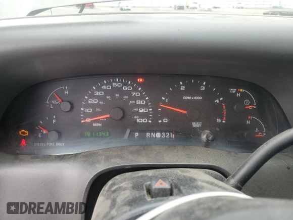 2004 Ford F-250 XL with VIN 1FTNX21PX4ED94480, listed as a Copart auction lot 51744705 with 181,134 mi miles and Salvage title. Bid and sale history available at DreamBid. Image 9.