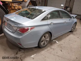 2013 Hyundai Sonata Hybrid Limited with VIN KMHEC4A44DA072580, listed as a IAAI auction lot 41489951 with 166,483 mi miles. Bid and sale history available at carsss.com. Image 4.