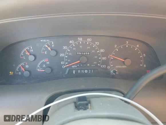 2000 Ford Excursion Limited с VIN 1FMNU43SXYED53743, выставлен на аукционе Copart как лот 59313845 с пробегом 391 409 миль миль и Списание • Salvage title. История ставок и продаж доступна на DreamBid. Изображение 9.