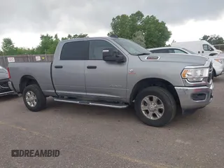 2024 Ram 2500 Big Horn with VIN 3C6UR5DL5RG154048, listed as a IAAI auction lot 42500524 with 41,177 mi miles and . Bid and sale history available at DreamBid. Image 13.
