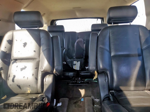 2009 Chevrolet Suburban LTZ with VIN 1GNFC36099R206170, listed as a Copart auction lot 46954815 with 272,788 mi miles and Clean title. Bid and sale history available at DreamBid. Image 10.