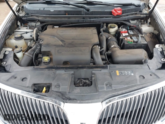 2014 Lincoln MKT EcoBoost with VIN 2LMHJ5AT0EBL50661, listed as a IAAI auction lot 41898237 with 118,770 mi miles and . Bid and sale history available at DreamBid. Image 10.