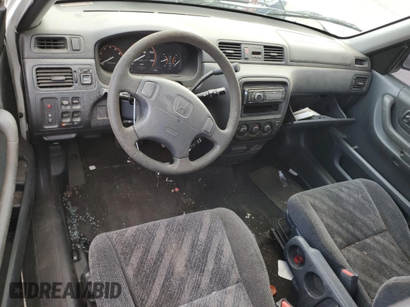 1999 Honda CR-V LX with VIN JHLRD2844XC019693, listed as a Copart auction lot 67787944 with 324,075 mi miles and Salvage Title. Bid and sale history available at carsss.com. Image 8.