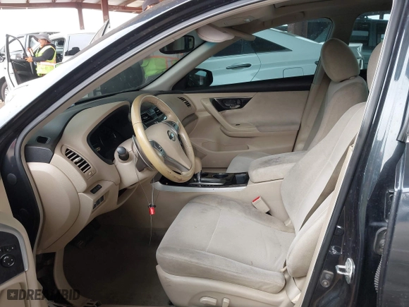 2013 Nissan Altima 3.5 SL with VIN 1N4BL3AP2DN498939, listed as a IAAI auction lot 41721607 with 119,507 mi miles. Bid and sale history available at carsss.com. Image 5.