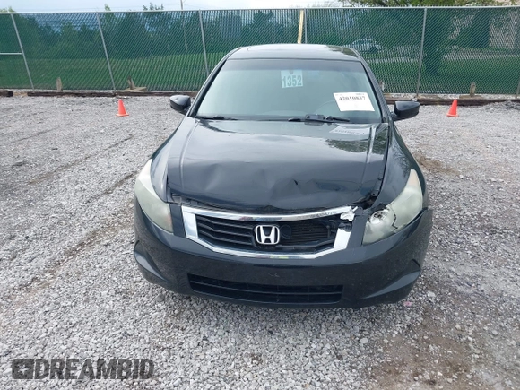 2010 Honda Accord EX-L z VIN 1HGCP2F86AA032708, wystawiony jako IAAI lot #42010837 z przebiegiem 196 739 mil mil oraz . Historia ofert i sprzedaży dostępna na DreamBid. Obrazek 12.