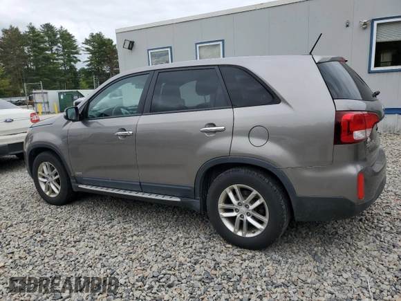 2015 Kia Sorento LX z VIN 5XYKTCA62FG564840, wystawiony jako Copart lot #57957775 z przebiegiem 98 750 mil mil oraz Czysty tytuł • Clean title. Historia ofert i sprzedaży dostępna na DreamBid. Obrazek 2.