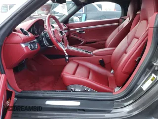 2018 Porsche 718 Boxster z VIN WP0CA2A86JS210697, wystawiony jako Copart lot #42892433 z przebiegiem 31 879 mil mil oraz . Historia ofert i sprzedaży dostępna na DreamBid. Obrazek 7.