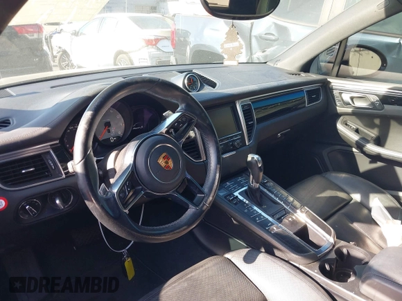 2015 Porsche Macan S z VIN WP1AB2A58FLB66485, wystawiony jako IAAI lot #41965922 z przebiegiem 69 812 mil mil oraz . Historia ofert i sprzedaży dostępna na DreamBid. Obrazek 5.