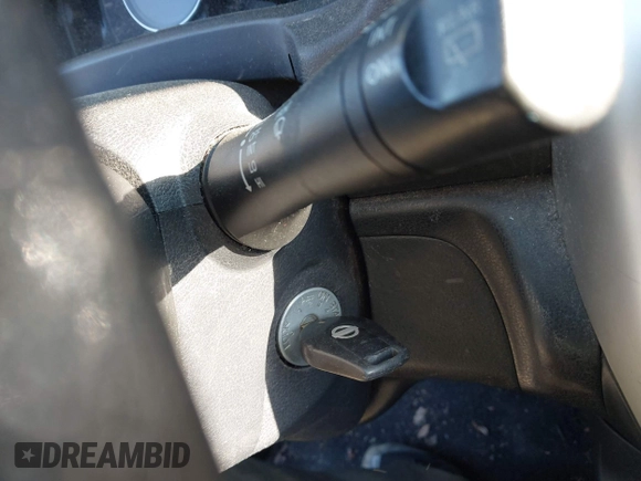 2015 Nissan Note SV with VIN 3N1CE2CP6FL389681, listed as a IAAI auction lot 41995611 with 194,158 mi miles and . Bid and sale history available at DreamBid. Image 11.