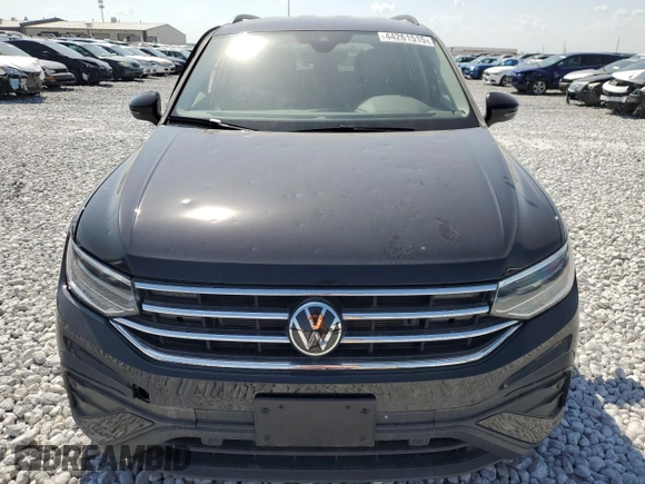 2024 Volkswagen Tiguan S with VIN 3VVFB7AX9RM139970, listed as a Copart auction lot 44261515 with 5,265 mi miles and Salvage title. Bid and sale history available at DreamBid. Image 5.