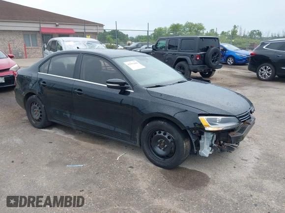 2013 Volkswagen Jetta SE с VIN 3VWDP7AJXDM359918, выставлен на аукционе IAAI как лот 42551690 с пробегом 187 957 миль миль и . История ставок и продаж доступна на DreamBid. Изображение 1.