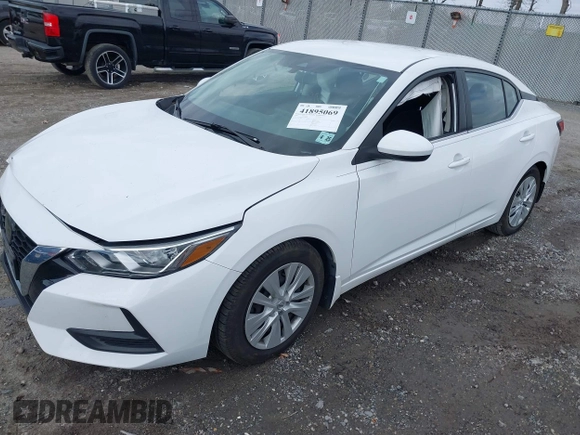 2020 Nissan Sentra S with VIN 3N1AB8BV7LY304588, listed as a IAAI auction lot 41895069 with 47,163 mi miles. Bid and sale history available at carsss.com. Image 2.