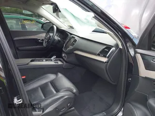 2022 Volvo XC90 Inscription с VIN YV4BR0CL8N1792448, выставлен на аукционе IAAI как лот 42255356 с пробегом 46 580 миль миль и . История ставок и продаж доступна на DreamBid. Изображение 5.