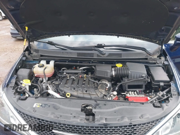 2018 Chrysler Pacifica Touring Plus with VIN 2C4RC1FG9JR261689, listed as a IAAI auction lot 42261105 with 66,622 mi miles and . Bid and sale history available at DreamBid. Image 10.
