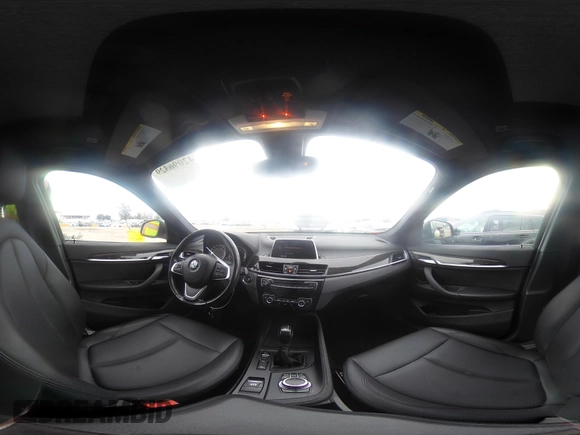 2018 BMW X1 xDrive28i z VIN WBXHT3C36J3H30583, wystawiony jako IAAI lot #42096329 z przebiegiem 43 232 mil mil oraz . Historia ofert i sprzedaży dostępna na DreamBid. Obrazek 19.