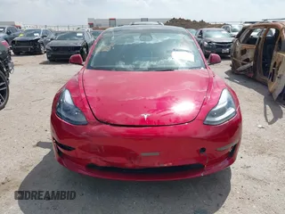 2023 Tesla Model 3 z VIN 5YJ3E1EA1PF509094, wystawiony jako IAAI lot #41843497 z przebiegiem 37 677 mil mil oraz . Historia ofert i sprzedaży dostępna na DreamBid. Obrazek 12.