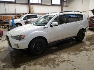 2011 Mitsubishi Outlander LS with VIN JA4JT3AX0BU602265, listed as a Copart auction lot 42942095 with 176,505 mi miles and Salvage Title. Bid and sale history available at carsss.com. Image 1.