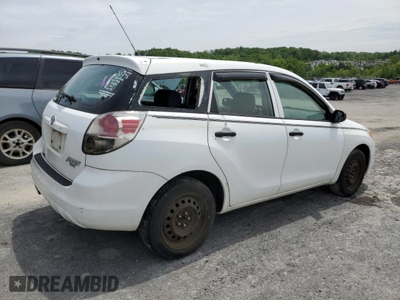 2006 Toyota Matrix STD z VIN 2T1KR32EX6C601035, wystawiony jako Copart lot #55938865 z przebiegiem 253 835 mil mil oraz Szkody całkowita. Historia ofert i sprzedaży dostępna na DreamBid. Obrazek 3.