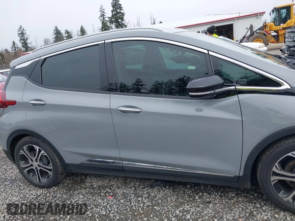 2020 Chevrolet Bolt EV Premier with VIN 1G1FZ6S08L4145700, listed as a IAAI auction lot 41762056 with 13,466 mi miles. Bid and sale history available at carsss.com. Image 13.
