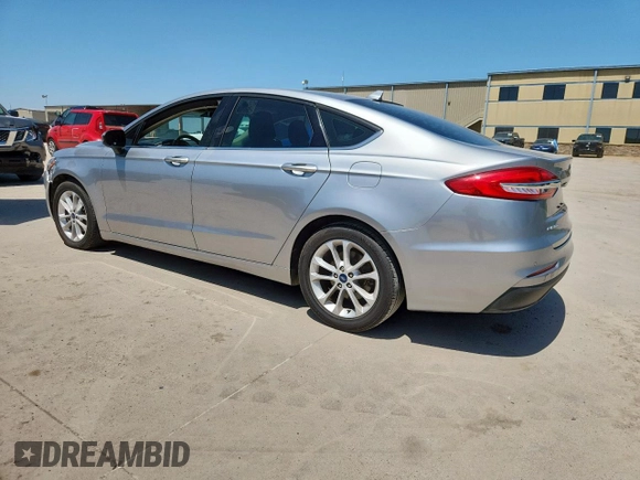 2020 Ford Fusion SE with VIN 3FA6P0HDXLR258162, listed as a Copart auction lot 65810785 with 101,340 mi miles and Clean title. Bid and sale history available at DreamBid. Image 2.