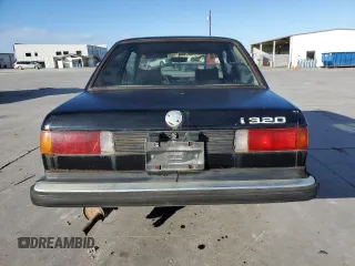 1981 BMW 3 Series z VIN WBAAG330XB8018908, wystawiony jako Copart lot #41856775 z przebiegiem 132 749 mil mil oraz Tytuł czysty. Historia ofert i sprzedaży dostępna na DreamBid. Obrazek 6.