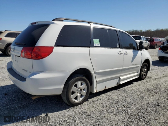 2007 Toyota Sienna CE with VIN 5TDZK23C17S065711, listed as a Copart auction lot 49992145 with 125,622 mi miles and Salvage Title. Bid and sale history available at DreamBid. Image 3.