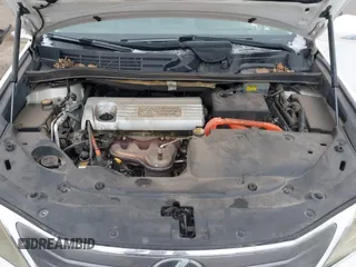 2010 Lexus HS 250h with VIN JTHBB1BA6A2001592, listed as a IAAI auction lot 41628958 with 146,485 mi miles and . Bid and sale history available at DreamBid. Image 10.