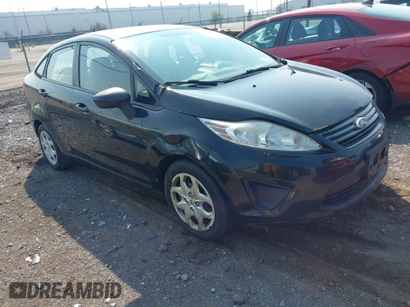 2013 Ford Fiesta S z VIN 3FADP4AJ5DM143885, wystawiony jako IAAI lot #42743132 z przebiegiem Nie podano mil oraz . Historia ofert i sprzedaży dostępna na DreamBid. Obrazek 1.