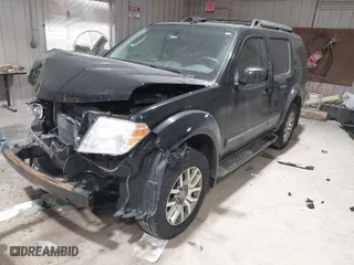 2012 Nissan Pathfinder SV with VIN 5N1AR1NB8CC633788, listed as a IAAI auction lot 41476990 with 167,444 mi miles. Bid and sale history available at carsss.com. Image 2.