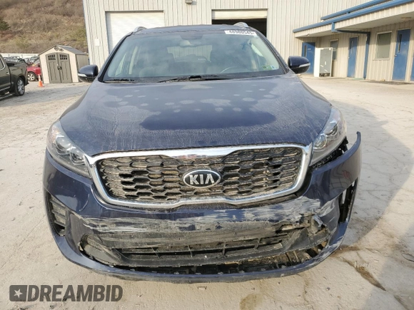 2019 Kia Sorento LX with VIN 5XYPGDA32KG597742, listed as a Copart auction lot 48980545 with 98,618 mi miles and Salvage Title. Bid and sale history available at carsss.com. Image 5.