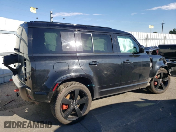 2023 Land Rover Defender X z VIN SALEXEEU2P2132064, wystawiony jako Copart lot #67390924 z przebiegiem 14 946 mil mil oraz Szkoda całkowita • Salvage title. Historia ofert i sprzedaży dostępna na DreamBid. Obrazek 3.