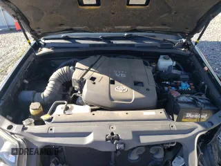 2008 Toyota 4Runner SR5 z VIN JTEZU14R38K002752, wystawiony jako Copart lot #42929135 z przebiegiem 154 877 mil mil oraz Szkoda całkowita • Salvage title. Historia ofert i sprzedaży dostępna na DreamBid. Obrazek 12.