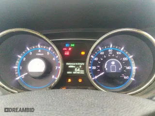 2013 Hyundai Sonata SE with VIN 5NPEC4AC9DH675612, listed as a IAAI auction lot 41257791 with 189,700 mi miles. Bid and sale history available at carsss.com. Image 7.