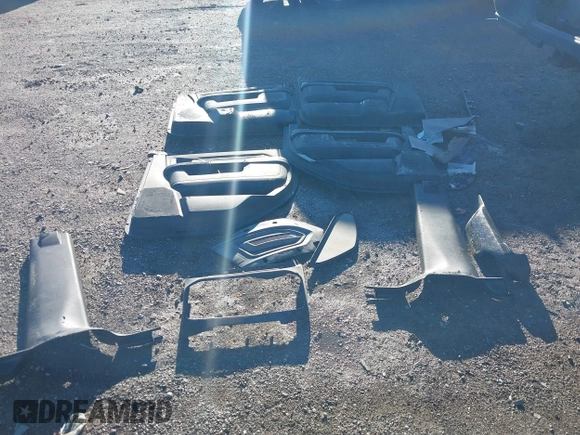 2020 Ram 2500 Power Wagon с VIN 3C6TR5EJ4LG297928, выставлен на аукционе IAAI как лот 40409115 с пробегом Не указан миль и . История ставок и продаж доступна на DreamBid. Изображение 11.