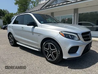 2019 Mercedes-Benz GLE 43 AMG z VIN 4JGDA6EB1KB186999, wystawiony jako IAAI lot #42524545 z przebiegiem 163 517 mil mil oraz . Historia ofert i sprzedaży dostępna na DreamBid. Obrazek 1.
