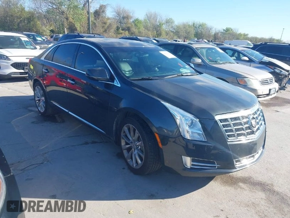 2013 Cadillac XTS Luxury with VIN 2G61R5S38D9110582, listed as a IAAI auction lot 41859720 with 92,744 mi miles. Bid and sale history available at carsss.com. Image 1.
