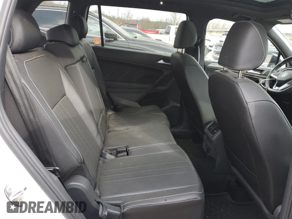 2023 Volkswagen Tiguan SE R-Line Black z VIN 3VVCB7AX0PM092196, wystawiony jako Copart lot #53115405 z przebiegiem 40 445 mil mil oraz Szkoda całkowita • Salvage title. Historia ofert i sprzedaży dostępna na DreamBid. Obrazek 11.
