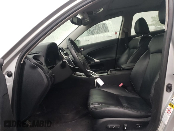2011 Lexus IS 250 with VIN JTHCF5C29B5045464, listed as a Copart auction lot 61548185 with 116,761 mi miles and Clean title. Bid and sale history available at DreamBid. Image 7.