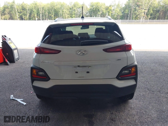 2020 Hyundai Kona SEL with VIN KM8K2CAA1LU463785, listed as a IAAI auction lot 40055542 with 58,258 mi miles. Bid and sale history available at carsss.com. Image 17.