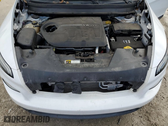 2018 Jeep Cherokee Latitude with VIN 1C4PJLCX3JD519320, listed as a Copart auction lot 79843294 with 91,342 mi miles and Salvage Title. Bid and sale history available at DreamBid. Image 12.